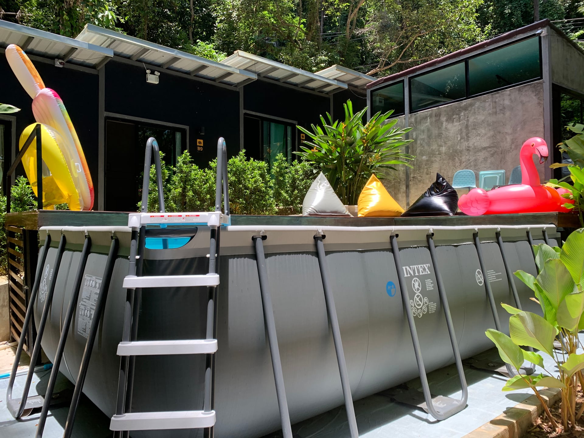 HomeHostel