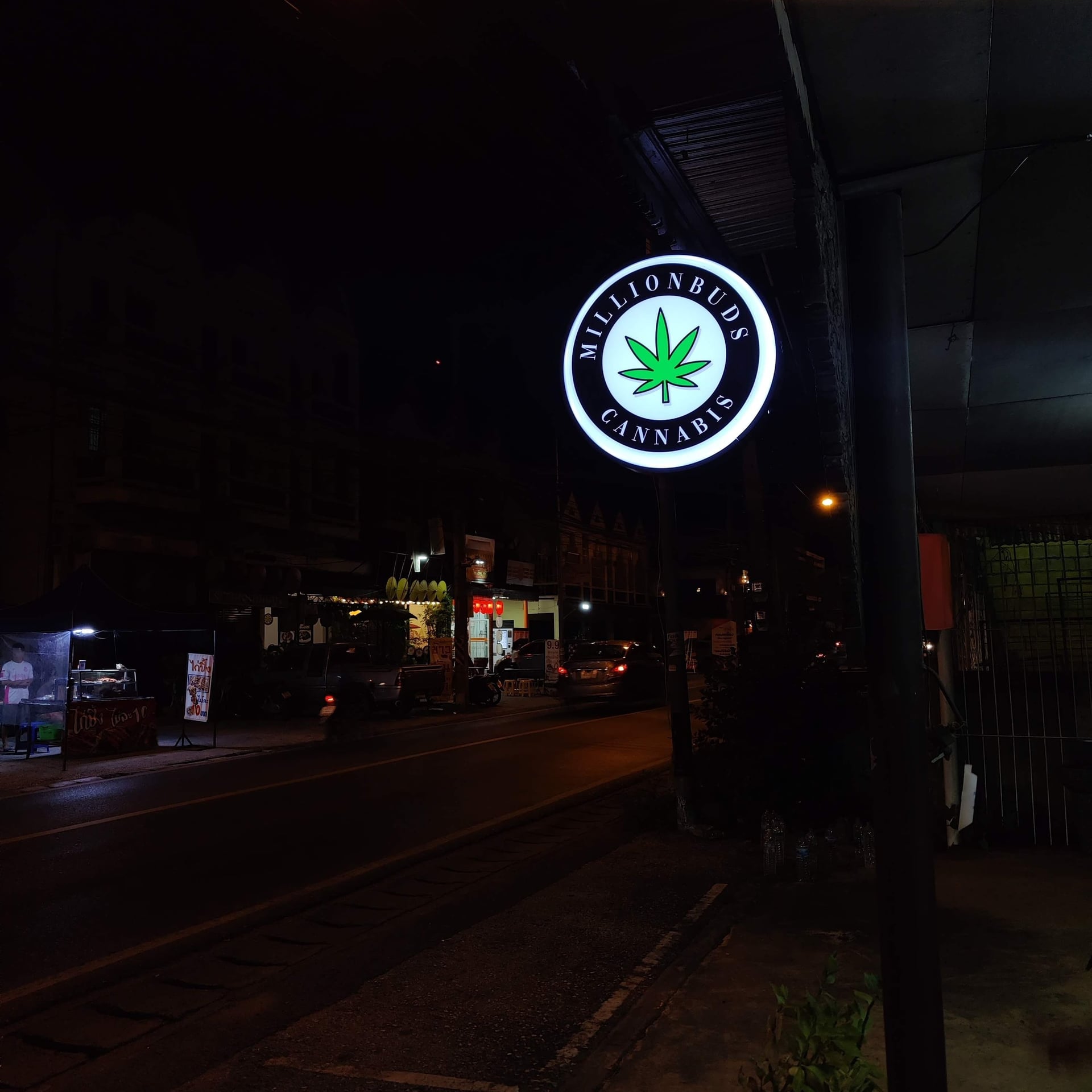 Cannabis Dispensary Herbal Heights in Chiang Mai logo