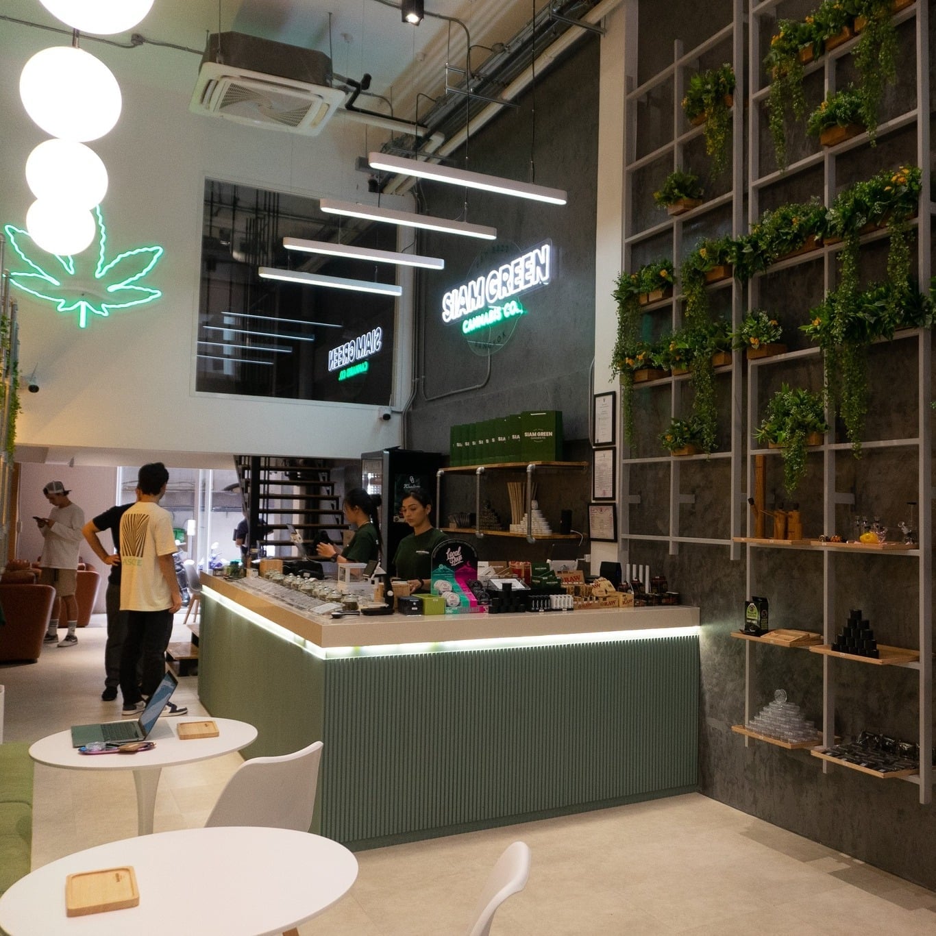Siam Green Cannabis Co Phrom Phong