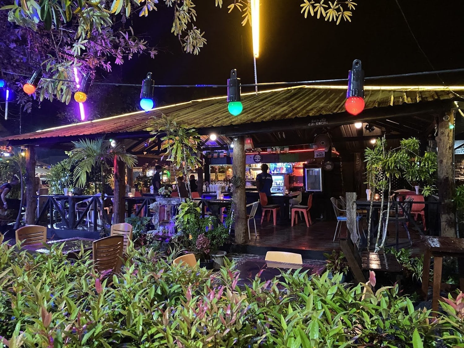 Lan La Bar
