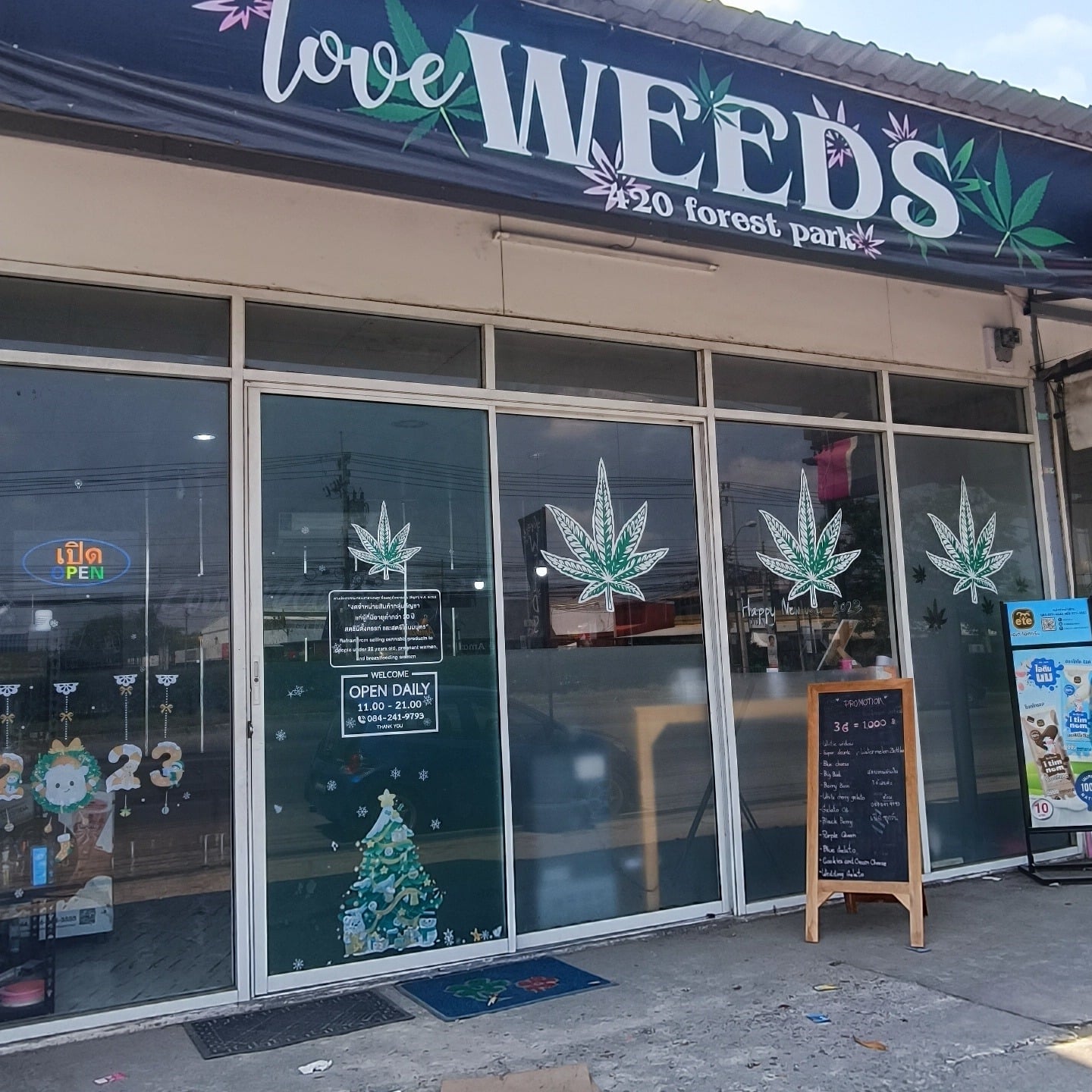 Cannabis Weed Love Weeds